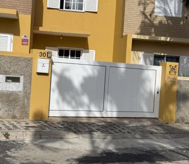 Vila Baleira Casa | Moradia Vitória