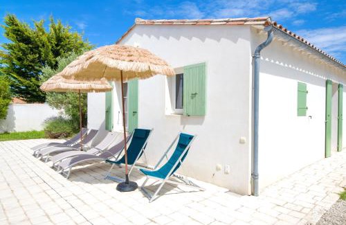 Sainte-Marie-de-Re Casa | "MORANDE" grande maison avec Piscine Chauffée