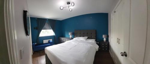 Wakefield Casa | Morayo