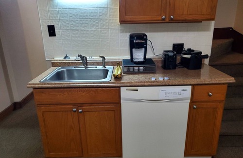 Johnstown Casa | Morden 2-bedroom townhome with WiFi and AC in fabulous Johnstown