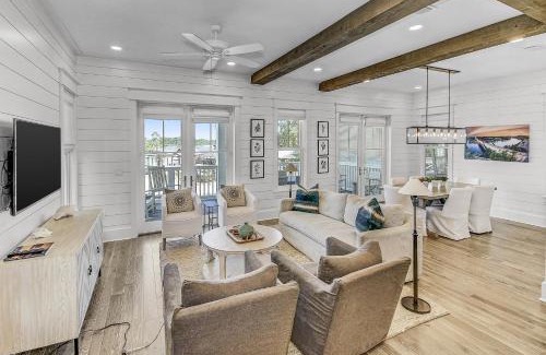 Grayton Beach Casa | 'More Grayter' LAKE Views Walk To Beach Gorgeous 5 BR Grayton Beach home Neighborhood pool home