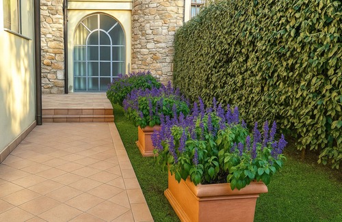 Besozzo Villa | More Than a Stay, a Shared Experience – Green Hill Property on Lake Maggiore