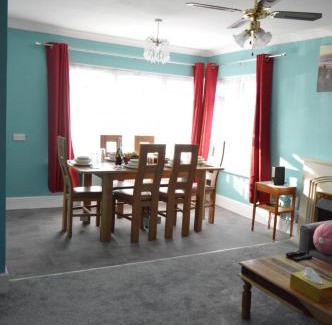 Swindon Apartamento | Moredon Bangalow