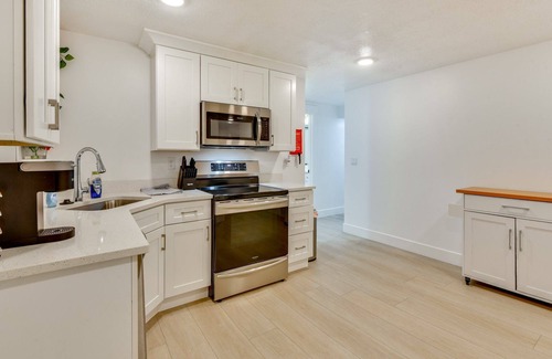 Morgan Apartamento | Morgan Retreat: A Modern Family Getaway