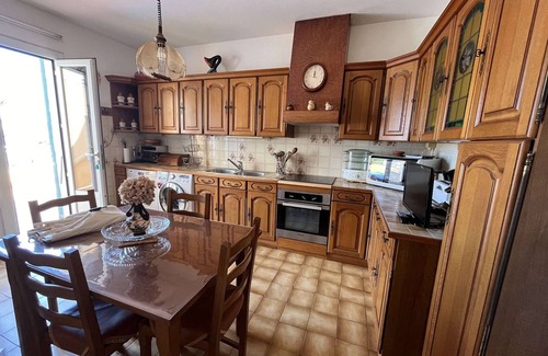 Moriani-Plage Apartamento | MORIANI PLAGE: 3BR Apt, 6 guests, AC, parking, close to beach