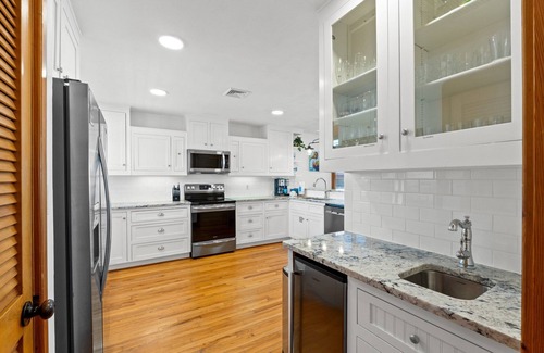 Treasure Beach Village Casa | Morning Glory: Beachfront, Private Pool, Hot Tub, In the Plantation