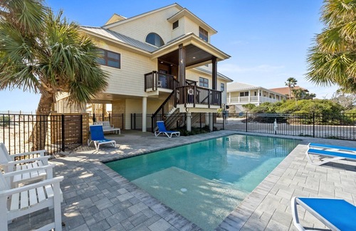 Treasure Beach Village Casa | Morning Glory: Beachfront, Private Pool, Hot Tub, In the Plantation