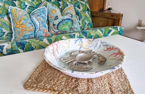 Chincoteague Casa | Morning Memories - Pet friendly, shared pool & dock!