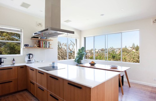 Bronte Casa | Morning Ray, Bronte IH