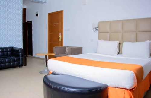 Lagos Hotel | Morning Side Suites