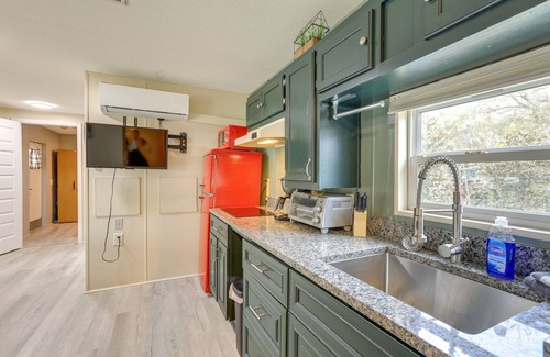 Fellowship Casa | Morriston Getaway w/ Patio - Near HITS Farm!
