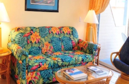Colliers Bay Otro | Morritt's Tortuga Club - Spacious 2 Bedroom W/ Full Kitchen
