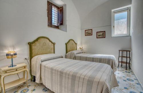 Angri Apartamento | Mosaic House Artistic Retreat near Naples & Pompei