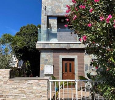 Cape Greko Casa | Mosaic villa by the sea