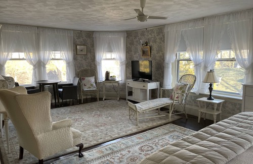 Bar Harbor Hotel | Moseley Cottage Inn & Town Motel