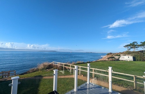 Holworth Cabina | Moselle - Creek Caravan Park Ringstead - Dog Friendly