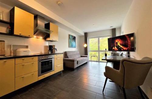 Cochem Apartamento | Moselpromenade Villa Moselufer, Panorama & Burg Cochem Blick, Netflix, Balkon