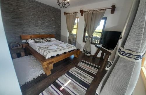 Giulesti Casa | Mosia Dar In Rai