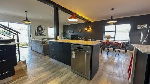 Mossel Bay Casa | Mossel Bay Island View Holiday Home