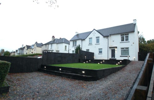 Glasgow Casa | Mosspark Luxury House