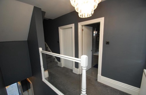 Glasgow Casa | Mosspark Luxury House