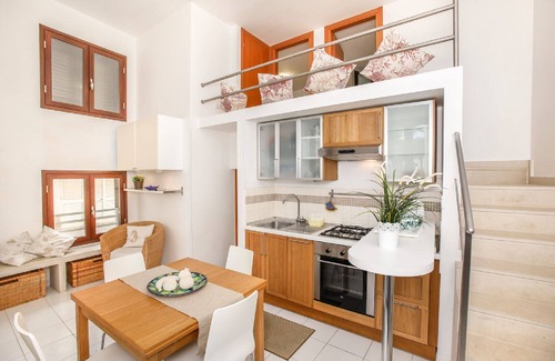 Donnalucata Casa | ¡LA MAYORÍA DE LOS APARTAMENTOS RENOVADOS A SOLO 50 METROS DE LA PLAYA!