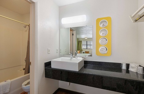 Tyner Hotel | Motel 6 Chattanooga, TN