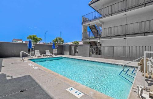 Central Escondido Hotel | Motel 6-Escondido, CA