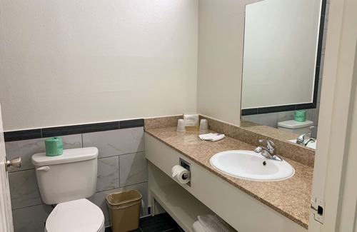 Houston Hotel | Motel 6 Houston, TX - Hwy 249 and Fallbrook