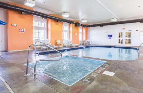Huron Hotel | Motel 6-Huron, OH - Sandusky