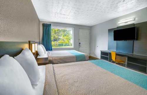 Lexington Hotel | Motel 6 Lexington I-75 Hamburg