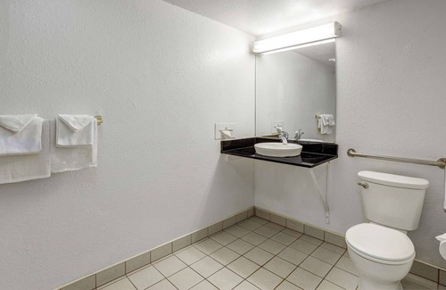 Napa Hotel | Motel 6 Napa, CA