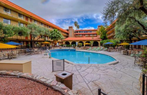 Phoenix Hotel | Motel 6 Phoenix, AZ – Sky Harbor