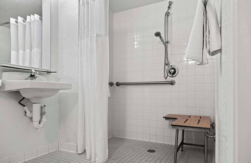 San Luis Obispo Hotel | Motel 6 San Luis Obispo, CA - South