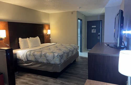 Tulsa Hotel | Motel 6 Tulsa, OK - Airport