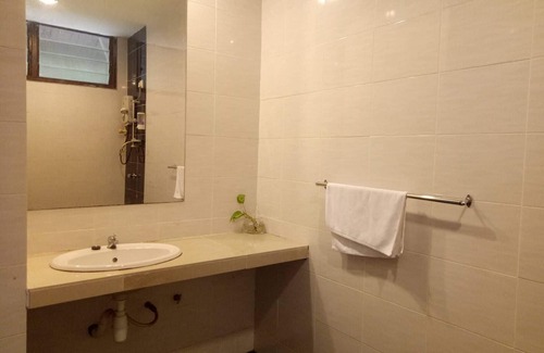 Bukit Kecil Hotel | MOTEL DESA