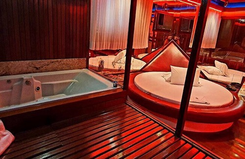 Santa Amelia Hotel | Motel Fantasy 5