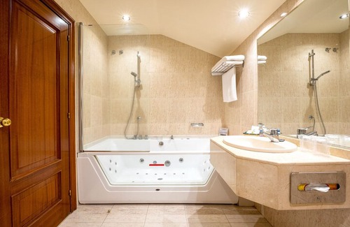Oleiros Hotel | Motel Jardin