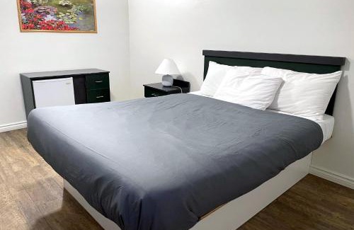 St. Felicien Hotel | Motel Moreau