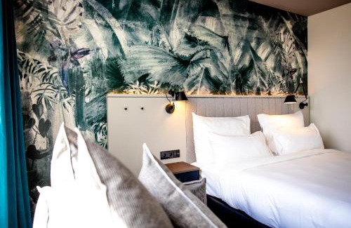 Issy-les-Moulineaux Hotel | Motel One Paris-Porte de Versailles
