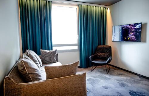 Issy-les-Moulineaux Hotel | Motel One Paris-Porte de Versailles