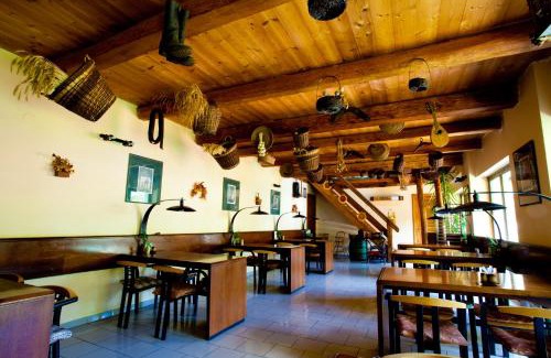 Houska Casa | Motel Svatý Kryštof