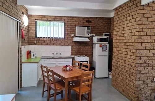 Albury Hotel | Motel Wellington