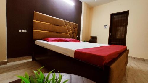 Phagwara Hotel | MOTEL ZEN ESTATE -For Students, Faculties, Family