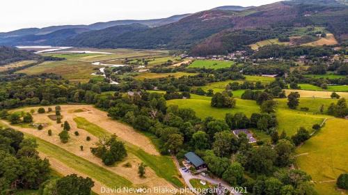 Llanelltyd Apartamento | MotoCamp Wales -Camping Pods