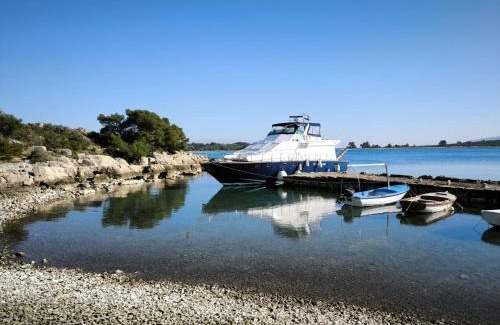 Trogir Alquiler De Eote | Motor Boat Paloma Rea