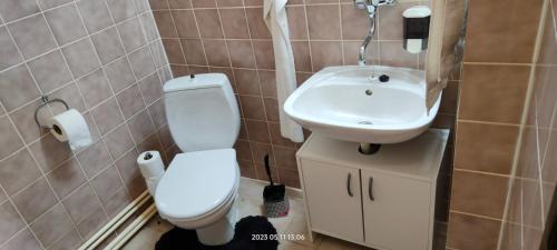 Kamenicky Senov Casa | motorest U KONĚ