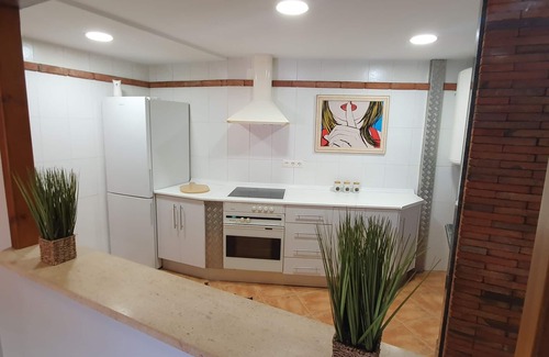 Motril Condominio | Motril centro, toda la comodidad de tener la ciudad y servicios a sus pies.