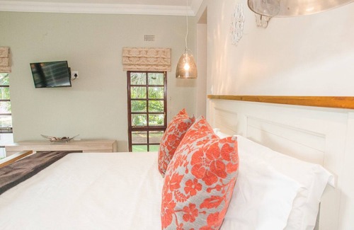 Bulawayo Cabina | Motsamai Lodge