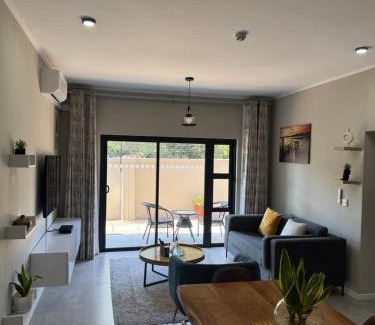 Gaborone Apartamento | Motswedi Place Apartments B4-Managed by Pulafela Prop Pty Ltd